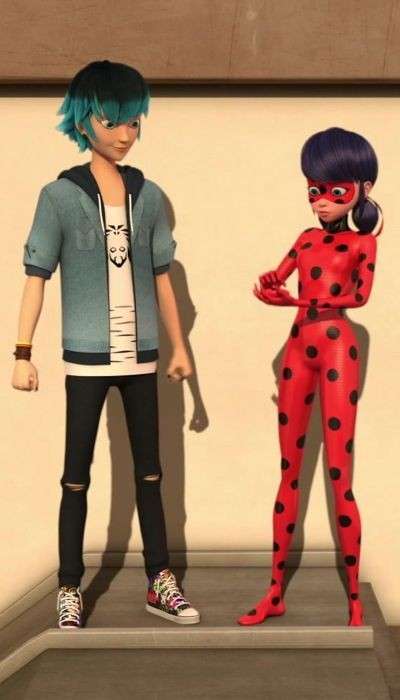 레이디버그 키 약 580px 루카 키 약 635px 55px 루카 키 x /레이디버그 165 = 루카 픽셀 키 635 px / 레이디버그 픽셀 키 580px  x=165×580/635​ 계산해보면 180.7이 나옴

루카 키 = 픽셀 환산 계수 / 루카 픽셀 키px (cm) = 3.515 / 635​ = 180.7cm

루카 키는 대략 180cm 된다는거임...