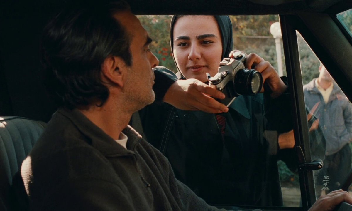 20. Nema-ye Nazdik -Close-Up- (Abbas Kiarostami, 1990) 🇮🇷
19. Ta'm e guilass -Taste of Cherry- (Abbas Kiarostami, 1997) 🇮🇷