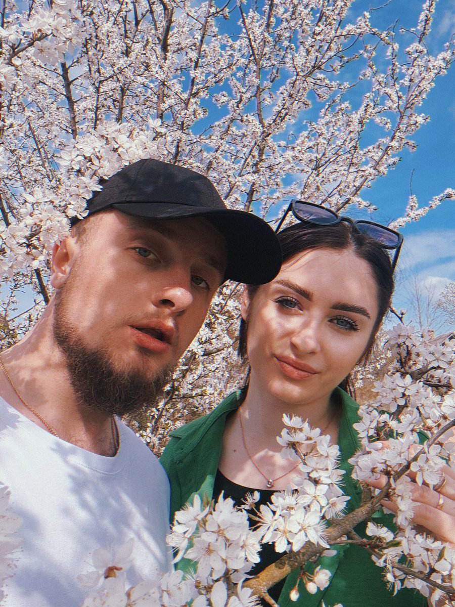 🌼🥚💛 #springtime #happyeaster #men #photographychallenge #sunday