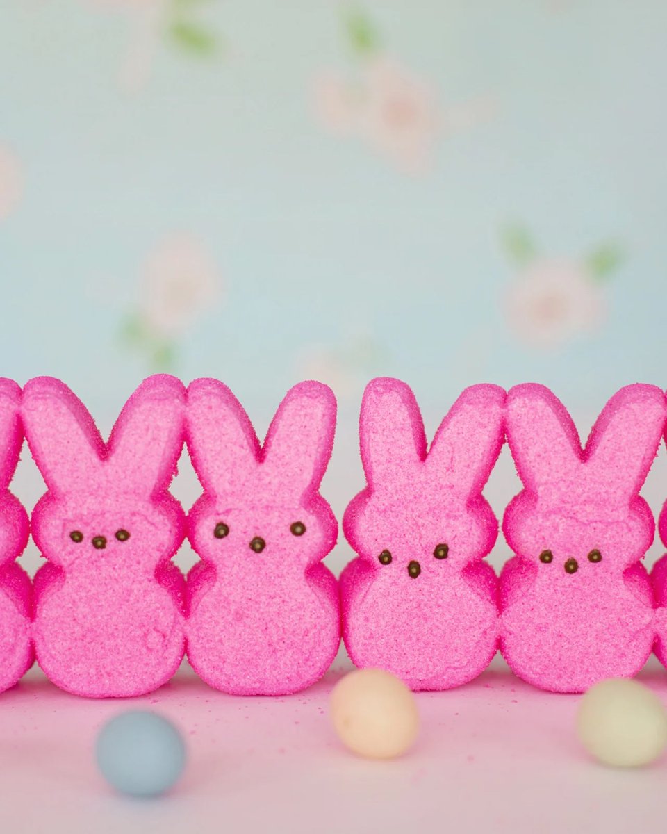 NWOSUDining's tweet photo. Hoppy Holiday weekend! Enjoy it with your closest PEEPS. https://t.co/EwrgZxsAwD
