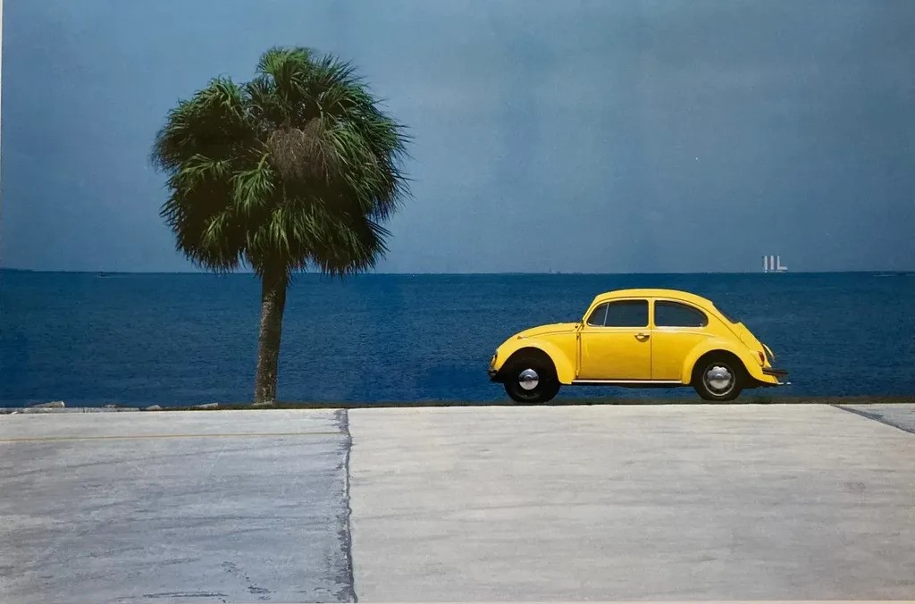 Franco Fontana.  Michigan, Volkswagen giallo Wisconsin, USA, 1988- #photography