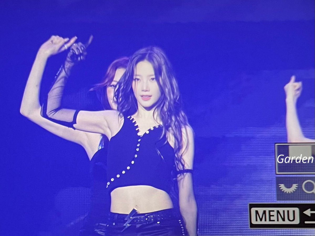 250420 🖼️ ³

#르세라핌 #LE_SSERAFIM
#카즈하 #KAZUHA #カズハ