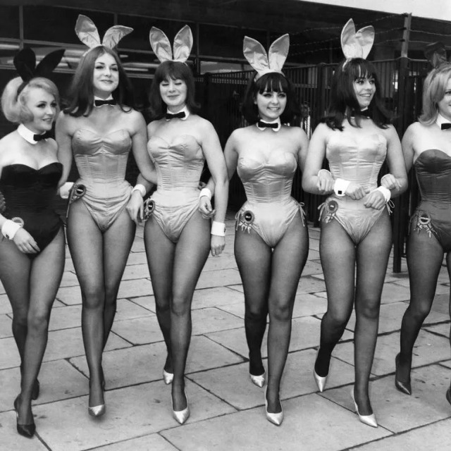 XBOMRadio's tweet photo. #Retro #AtomicAge ☢️ #Easter from ▶️ https://t.co/C1J4cN2qVD 🎶#fallout #nostalgia #oldies #radio https://t.co/q6OjdZYLDd