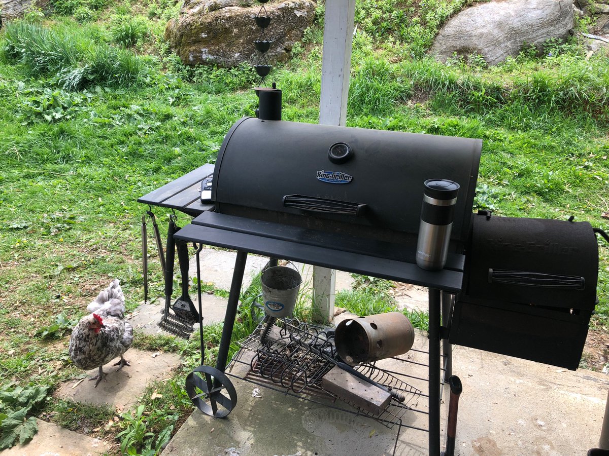 happy easter fam

the ribs can have a little smoke (as a treat)