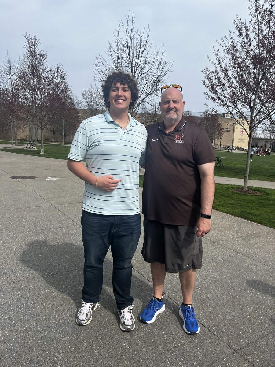 justin_qejvani's tweet photo. Had a great time at @BrownU_Football JR day. Thanks @CoachEMorrissey for the invite. Looking forward to getting back on campus soon!
@CoachW_Edwards @FATboysOLine @PR_Strength @PFC_Football https://t.co/jV6EsxS3YS