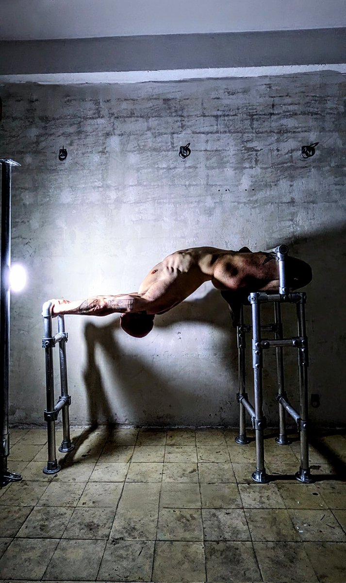 manframe 08 | photography, 2025

Model: the hanged man
-----
Check the full manframe series here -&gt; abuser.works/manframe.html