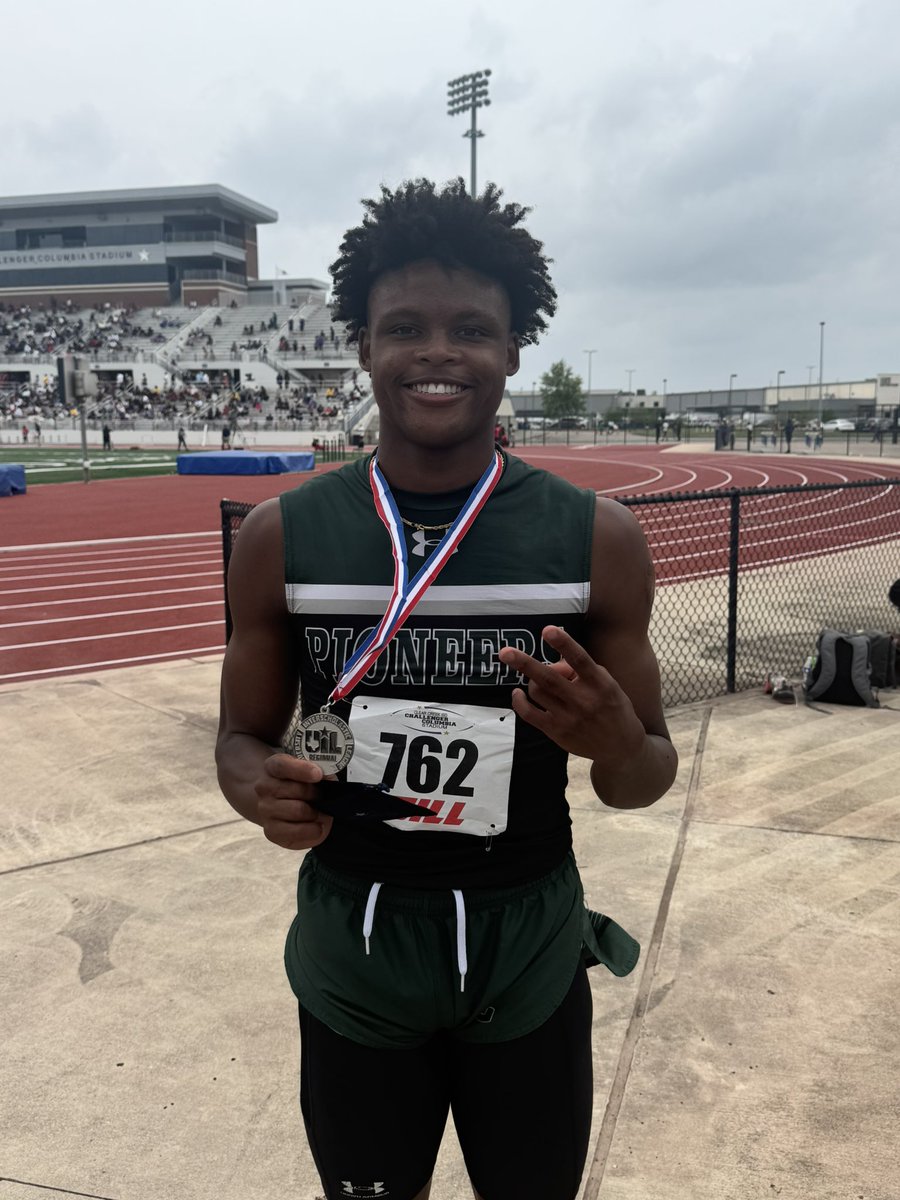 pearlandtrack's tweet photo. Congratulations to Ian Hill @_IanBHill on advancing to the UIL State Championship in the 400, 800, and 4x400 relay.
Great job, Ian!
#uilstate #uiltexas #middistance #co2026 #iowacolonyhighschool #runlikePTX #pearlandtrackxpress https://t.co/9ugPZzXwoV