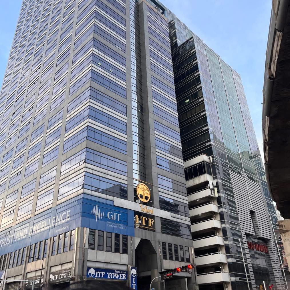 จุดเริ่มต้นของทุกสิ่งทุกอย่าง ใครทันมาเล่าให้ฟังหน่อยยย คิดถึงทุกคน 😂

#muggleconth