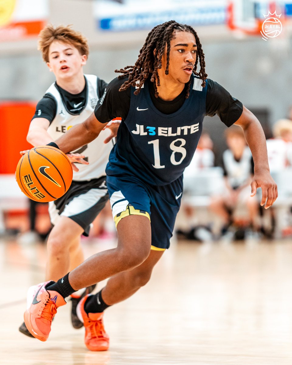 NikeEYB's tweet photo. ʀɪꜱᴇ ᴀɴᴅ ɢʀɪɴᴅ

𝘍𝘪𝘯𝘢𝘭 𝘥𝘢𝘺 𝘢𝘵 𝘑𝘳 𝘌𝘠𝘉𝘓 𝘋𝘢𝘭𝘭𝘢𝘴—𝘭𝘦𝘵’𝘴 𝘮𝘢𝘬𝘦 𝘪𝘵 𝘤𝘰𝘶𝘯𝘵. 

#JrEYBL | #GameTalks https://t.co/RcOSPEBnDx
