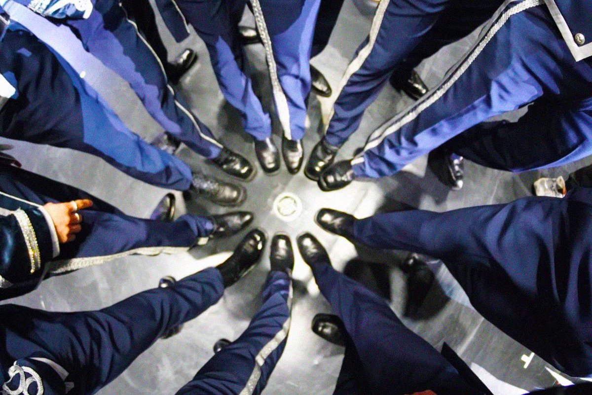 anya_jam's tweet photo. STARLIGHTから今日までJO1が作る輪が世界で一番美しいよ 11人でいてくれてありがとうね https://t.co/fRrnvvvxZM