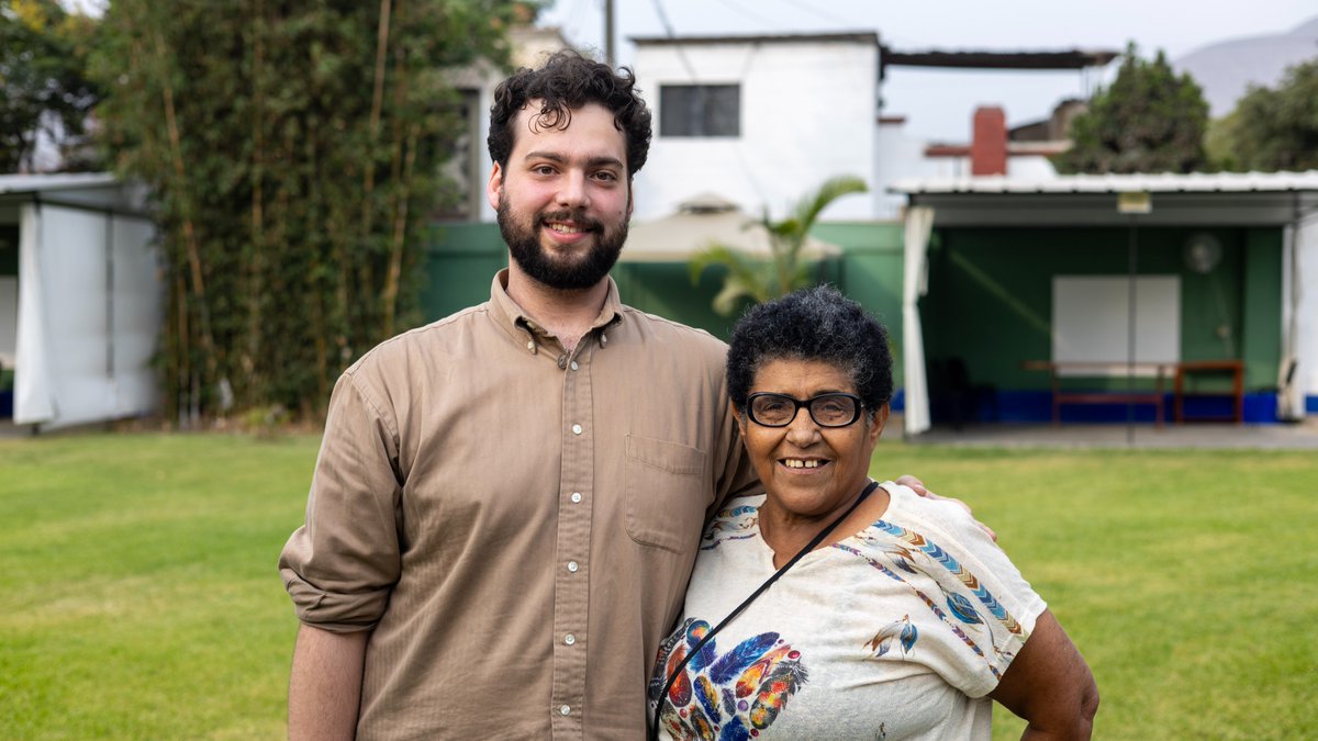 PeaceCorps's tweet image. It’s #GlobalVolunteerMonth and #PeaceCorps Trainees in Peru just took a big step—meeting the families they’ll be living with during pre-service training.

Learn what life might look like in your new community: bit.ly/42mtX2w