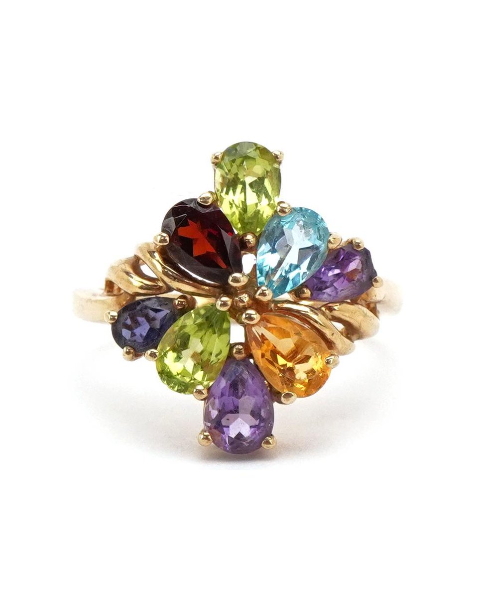 eastbourneauct's tweet image. Discover exquisite treasures at our Antiques, Collectables, and Jewellery Auction on 22nd April!

Lot No 3556 is a 9ct gold floral ring set with garnet, citrine, amethyst, and other stones.

Take a look here: tinyurl.com/h3fdw6f9

#eastbourneauctions #9ctgoldring #multigemring