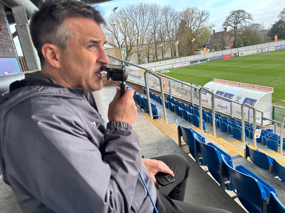 CliffPledge's tweet photo. On Easter Monday I’ll be at @DorchTownFC v @PooleTownFC for @solentsport.
Join Taffy Richardson and I for full commentary ⬇️
https://t.co/l08KReOWnt
#DorsetDerby #NonLeague #6pointer https://t.co/dtN5qDIkcR