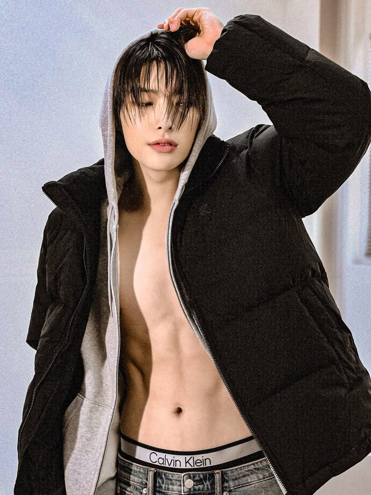 고 wooseop. tweet media