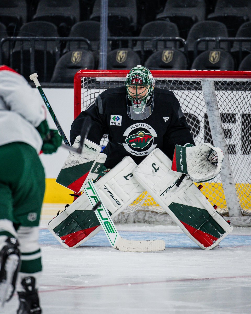 mnwild's tweet photo. a little love for 🌸 in Vegas https://t.co/BWySFhlHz9