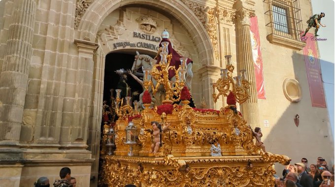 Salida de la Sagrada Lanzada el Jueves Santo de Jerez de la Frontera 2025