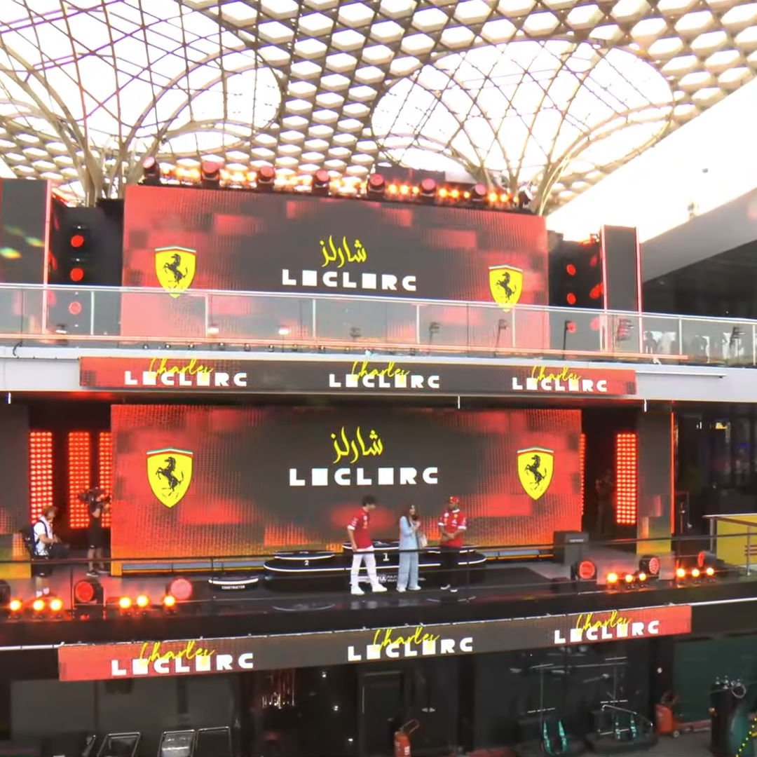 f1speed_indo's tweet photo. Podium perdana Ferrari. https://t.co/HeeNSvqoUp