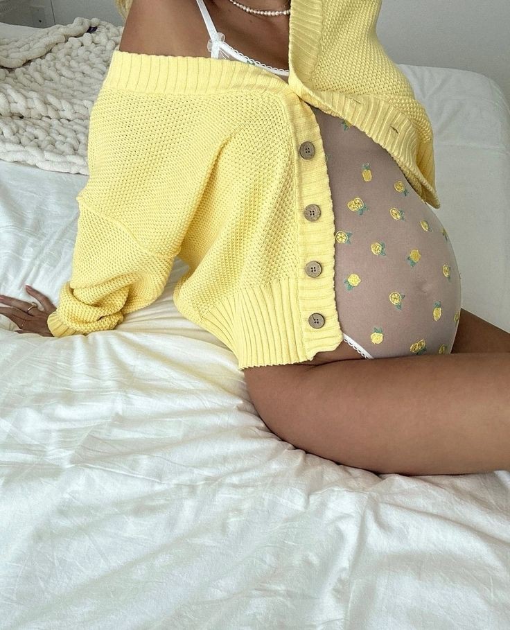 draadavent's tweet photo. ⠀

                   🌻🤍

                          #𝑆𝑒𝑑𝑢𝑐𝑡𝑖𝑣𝑒𝑆𝑢𝑛𝑑𝑎𝑦 https://t.co/ziN0HqP4oR