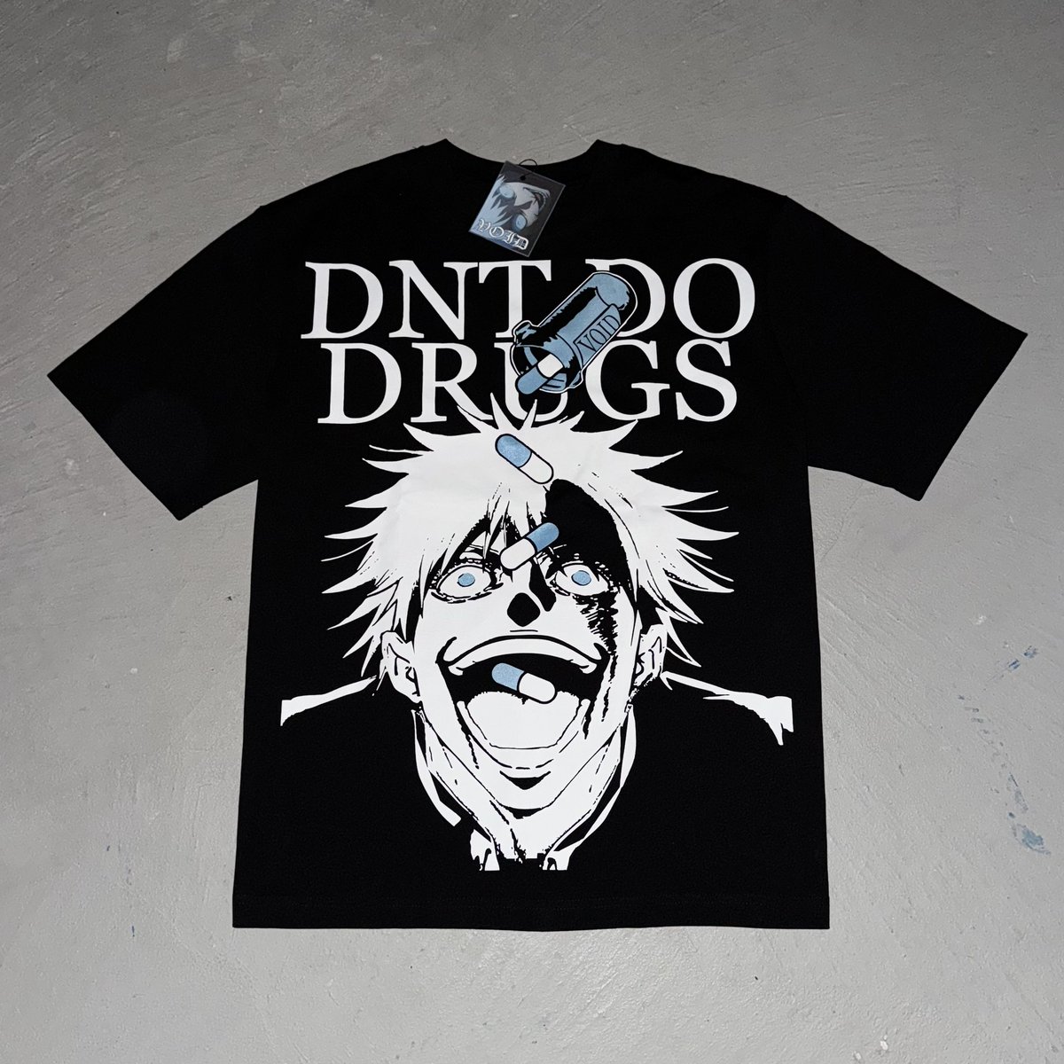 VoidReinc's tweet photo. made this into a tee 💀💊 https://t.co/m1ulfwN4AZ