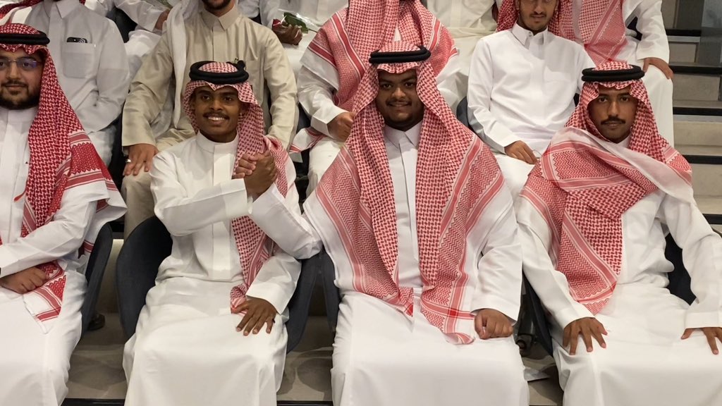 نادي الروبوت والرياضات tweet media