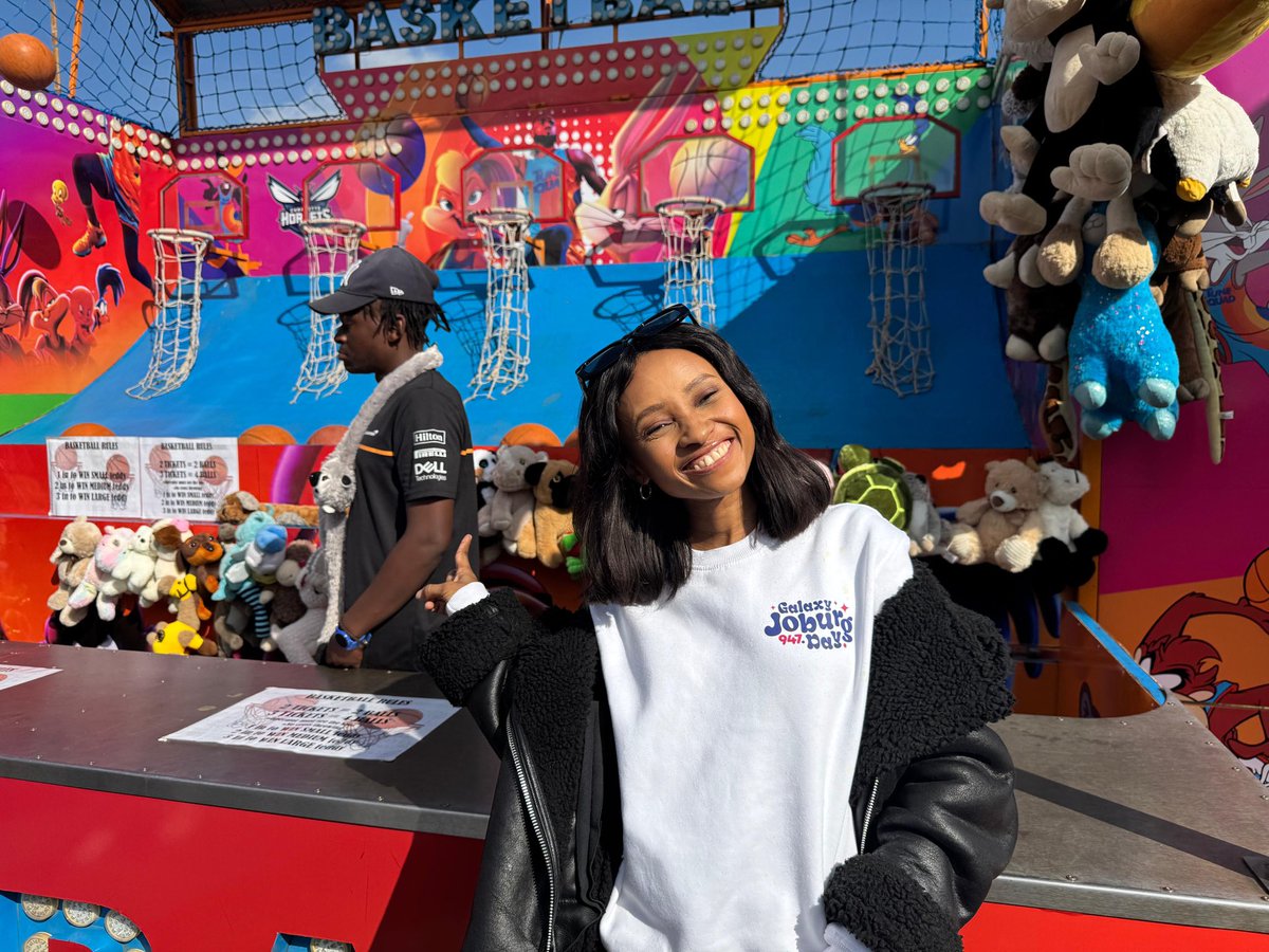 947's tweet photo. Joburg’s out in numbers and the sun came to play — Easter weekend done RIGHT at the @rand_show 🐣 Rides, vibes, and non-stop fun. Hop in and join the magic ✨🎢
#RandShow2025 #TheBestPlaceToBe https://t.co/C4B2hECyml