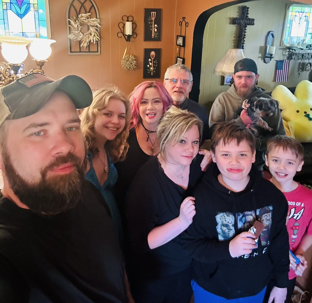 Happy Easter from our family to yours💕 
#hehasrisen
#familybusiness