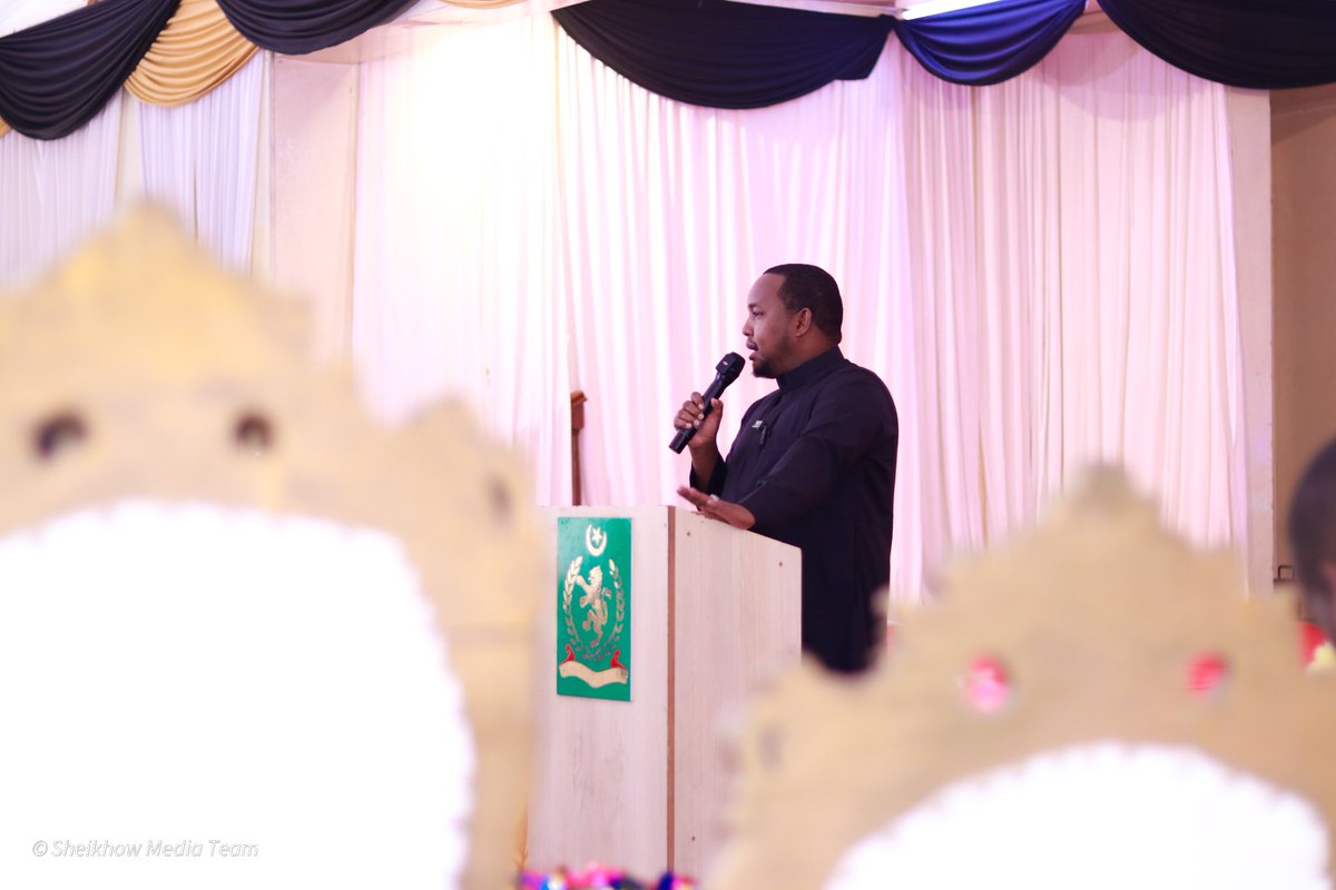 HonHajisheikhow's tweet photo. Today, I had the great honor of attending the graduation ceremony of Markaz Daruul Hikma in Nairobi.

As an advocate for Islamic institutions and education, I commend the Markaz for its commitment to nurturing our children in the teachings of the Holy Qur’an and the Sunnah. Such institutions are the backbone of our moral fabric, shaping disciplined, spiritually grounded and knowledgeable future leaders.

I congratulate the graduating students and urge them to carry forward the values they've acquired — humility, discipline, and devotion to our faith.

Congratulations!