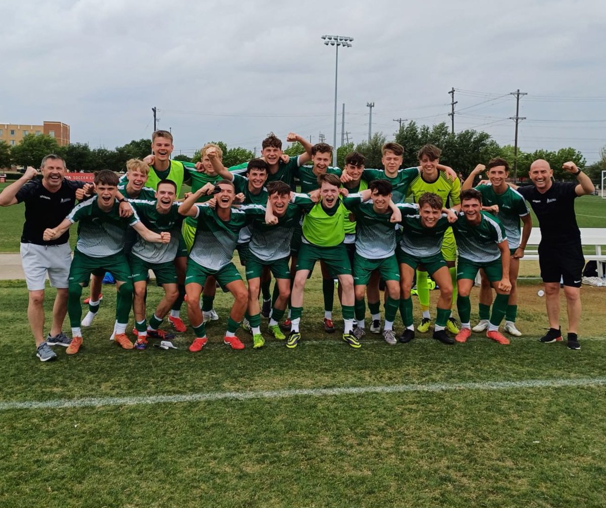 NIFL Scholarship Programme x Dallas Cup 

The best young talent showing up on the world stage as they progress to the final against Everton. 🏆 

Well done lads 👏