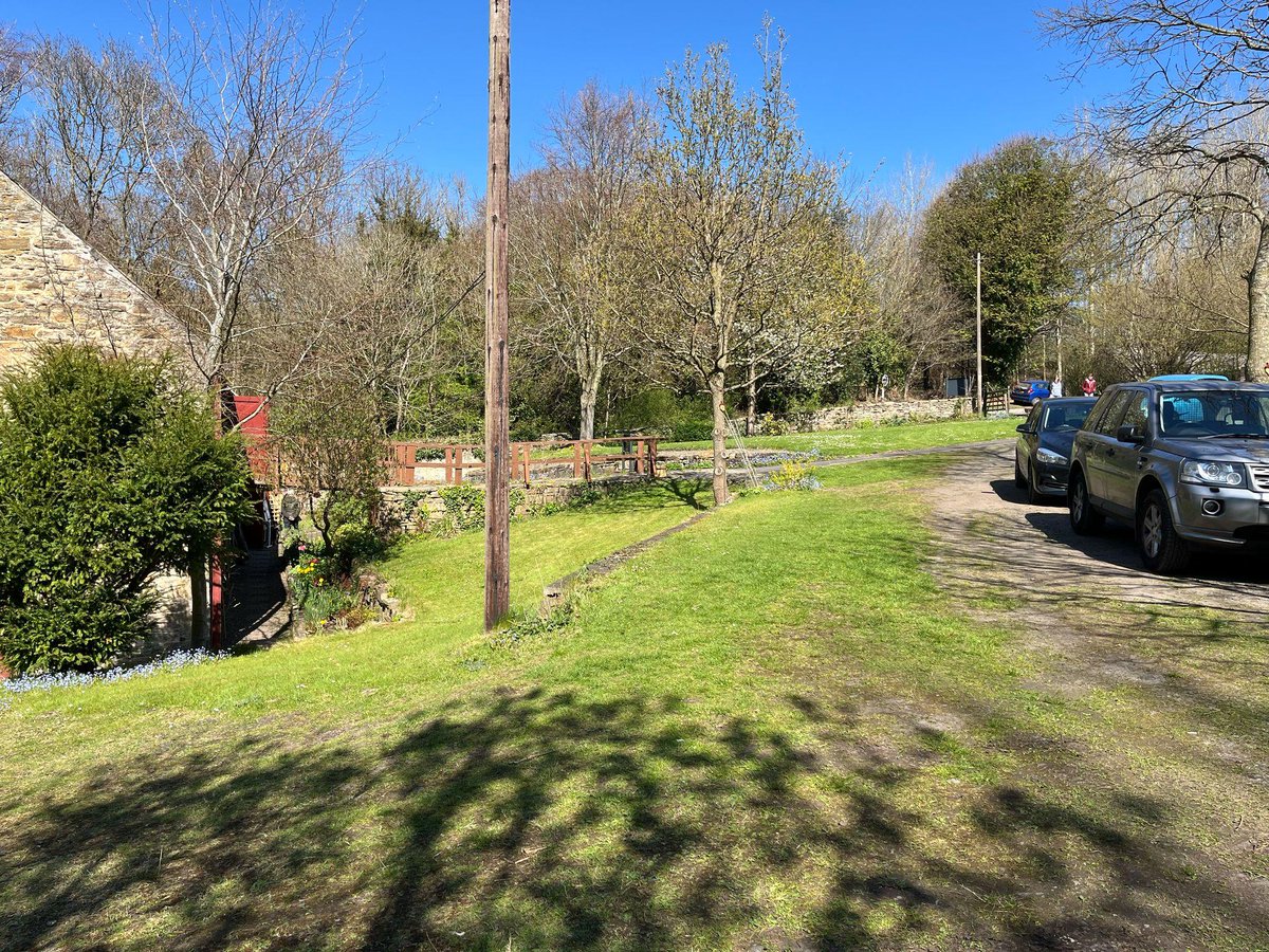 PathHead_Mill's tweet photo. Huge thanks to everyone who came along and visited us today. We have some beautiful photos of Easter Day at the Mill from our volunteer John - and a rare snap of two of our trustees hard at work as they looked after our tea room today! https://t.co/bZCCbR2DdZ