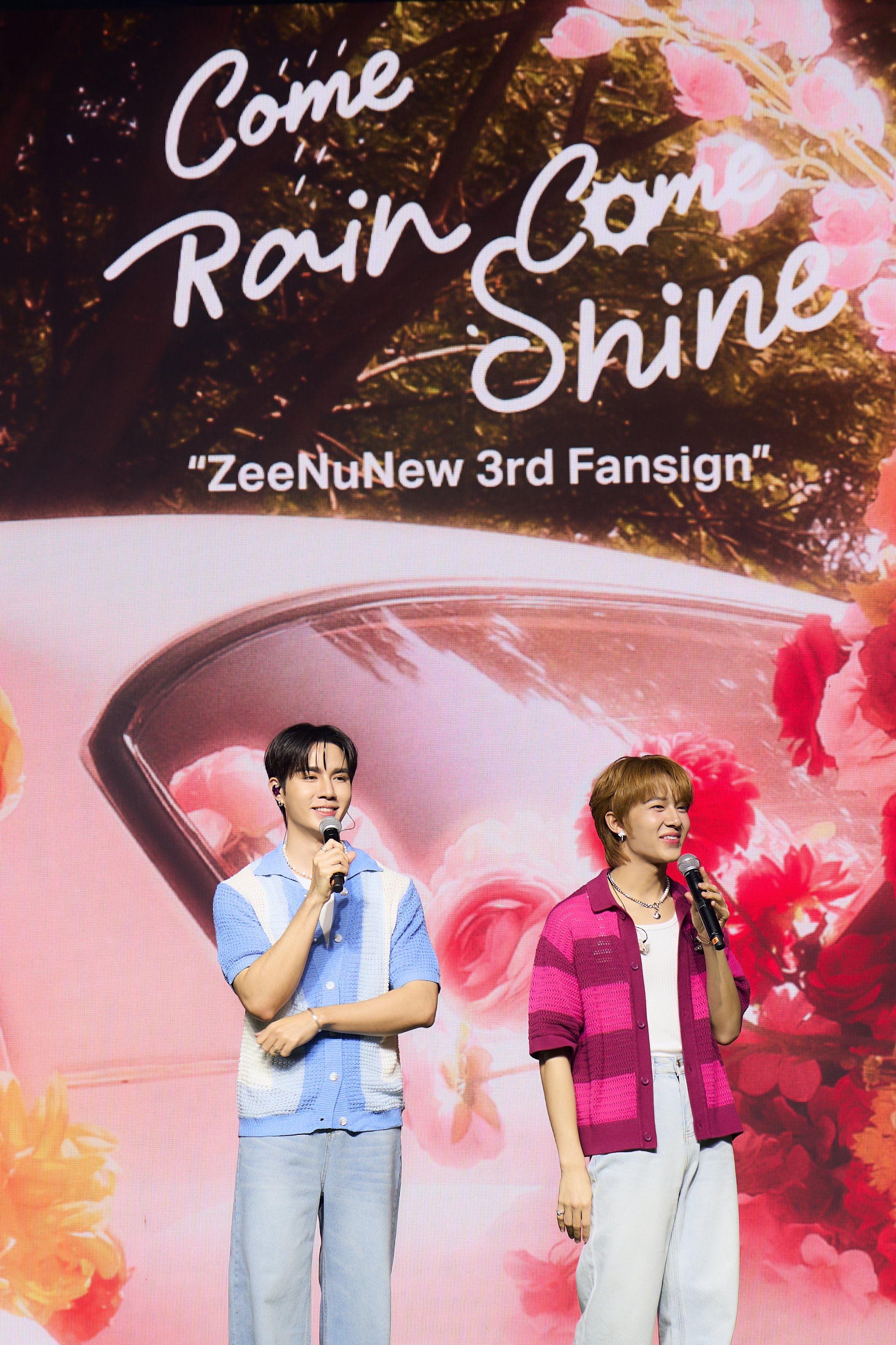 ZeeNuNew Photobook (@ZNNPhotobook) / X ZeeNuNew Photobook (@ZNNPhotobook) / X