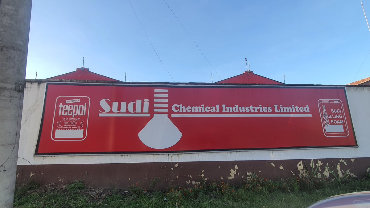 RubenMwirigi's tweet image. As if it is not over, academic dwarf Oscar Sudi is taking manufacturing sector by storm.
This country is on it's deathbed.
We must rise with honor or perish like fools.
Nyayo Stadium Malema Catholics Floyd Shivambu Luo Nyanza Raila Matiang'i.