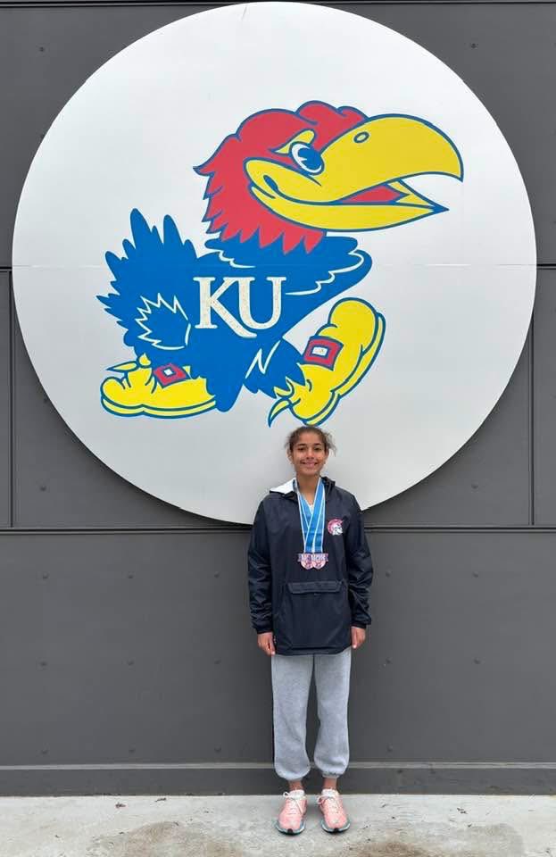 We love our multi-sport athletes.  Congrats Landri Gates on your success at the Kansas Relays.  
🏅Long jump 5th place! 18’1.75”
🏅1600 sprint medley 6th place! 4:17
100m 22 out of 42! 12:55
