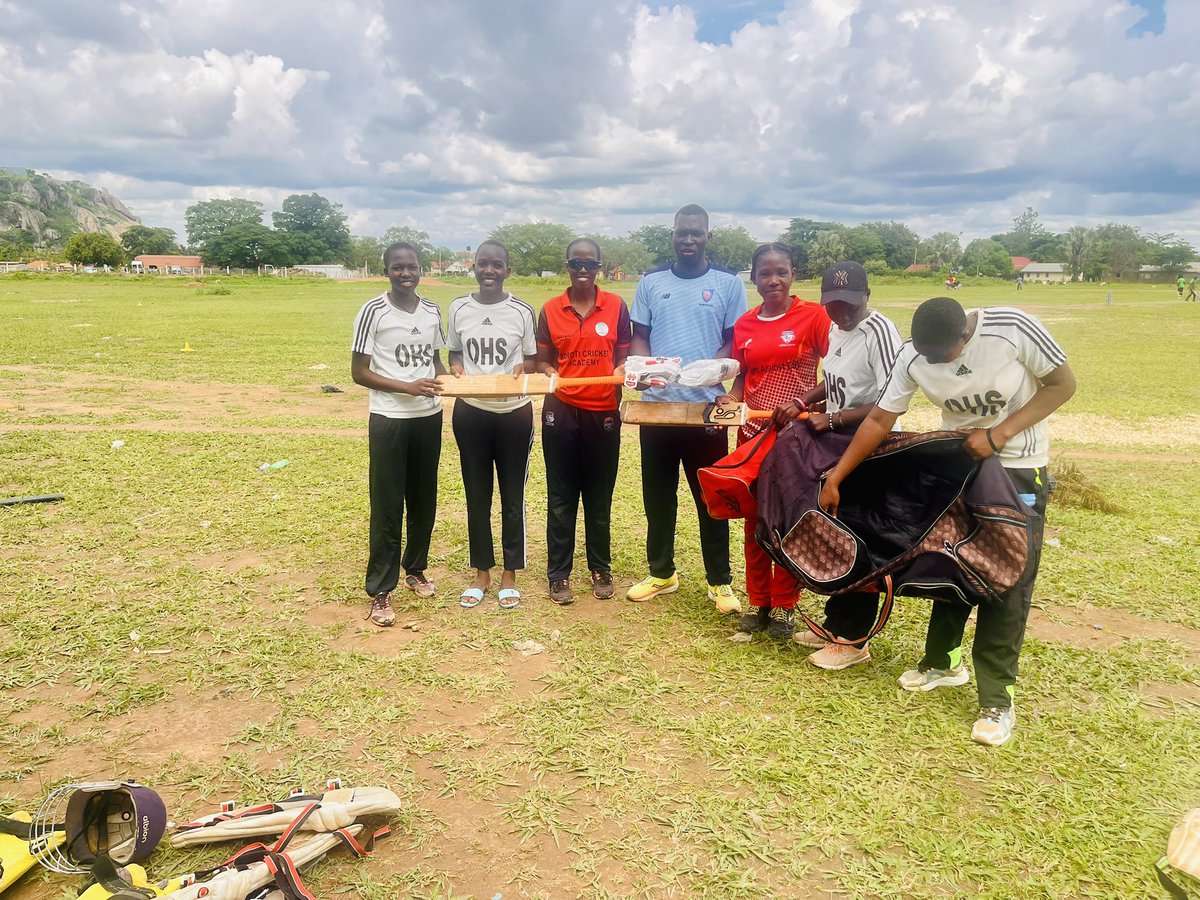 Soroti Cricket Academy (@sorotiacademy) on Twitter photo Today SCA alumni Janet Mbabazi and Alako Proscovia on behalf of the academy handed over equipment to Olila High—2 gloves, 2 bats, 2 kit bags, 41 rubber balls, a helmet, and 25 tennis balls—to support their prep for the girls’ nationals in Gulu in two weeks
#BuildingDreams Today SCA alumni Janet Mbabazi and Alako Proscovia on behalf of the academy handed over equipment to Olila High—2 gloves, 2 bats, 2 kit bags, 41 rubber balls, a helmet, and 25 tennis balls—to support their prep for the girls’ nationals in Gulu in two weeks
#BuildingDreams