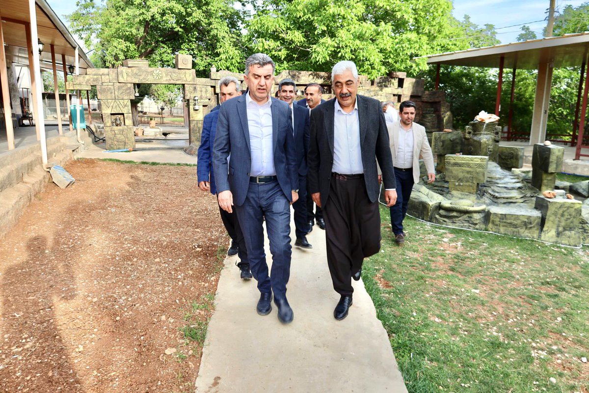 Ak parti il başkanımız Mehmet ilhami günbegi il teşkilatımız ve ak parti Haliliye ilçe teşkilatımız bizleri evimizde onure ettiler.ziyaretlerinden dolayı teşekkür eder,her zaman partimizin yanında olduğumuzu bildirmek isteriz. <a href="/akpartiurfa/">AK PARTİ ŞANLIURFA</a> <a href="/AkHaliliiye/">AK PARTİ HALİLİYE</a> <a href="/milhamigunbegi/">Mehmet İlhami GÜNBEGİ</a>