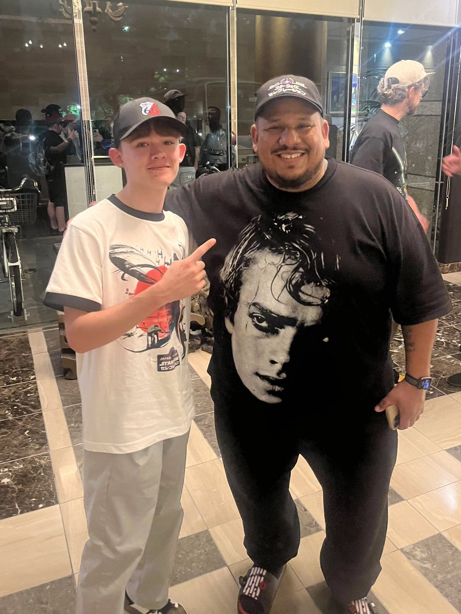 isaach2007's tweet photo. @PopTheBountyCol!!! RICKY!!! Absolute legend and such a funny guy. So glad we got to meet! See you in LA brother 🤞 https://t.co/YfTzPsBrC5