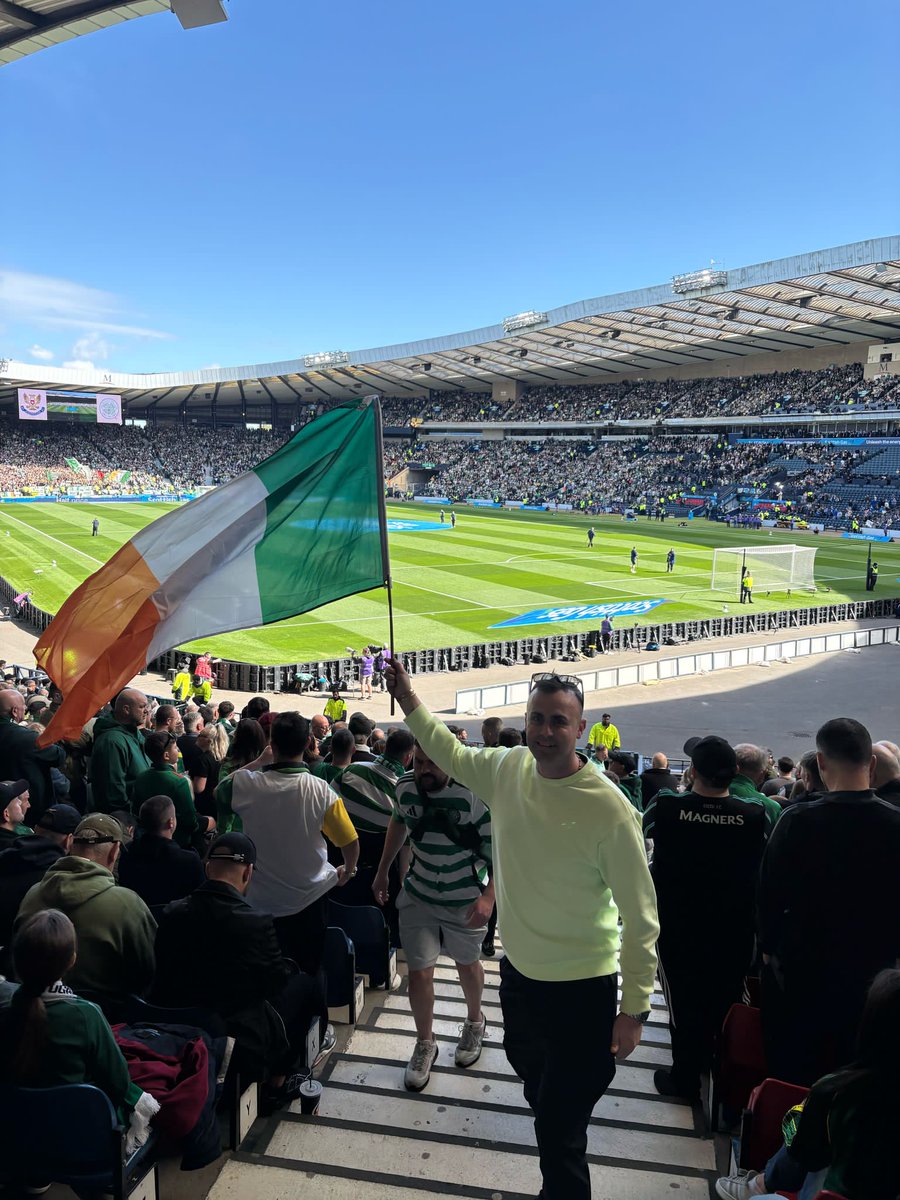 markthediary's tweet photo. On This Bright Easter Morn ☘️ https://t.co/8jlqvmWCqh