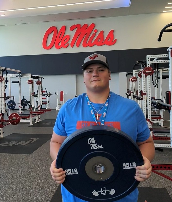 Bryce Daniels (@brycedaniels_ol) on Twitter photo Thank you Coach James for inviting me up to Ole Miss <a href="/CoachJames73/">Coach James</a> . I had a great time and so did my family. The SIP was awesome. <a href="/Lane_Kiffin/">Lane Kiffin</a> <a href="/CoachGarrisonOL/">John Garrison</a> <a href="/iCoachNash/">iCoach</a> <a href="/ConnorHowes65/">Connor Howes</a> <a href="/alexm_brown/">Alex Brown</a> <a href="/OleMissFB/">Ole Miss Football</a> <a href="/EverythingRebs/">Everything Ole Miss</a> <a href="/OleMissSports/">Ole Miss Athletics</a> <a href="/LeeAnnHerringRW/">LeeAnn Herring</a> <a href="/CoachJoeCox/">Joe Cox</a> Thank you Coach James for inviting me up to Ole Miss <a href="/CoachJames73/">Coach James</a> . I had a great time and so did my family. The SIP was awesome. <a href="/Lane_Kiffin/">Lane Kiffin</a> <a href="/CoachGarrisonOL/">John Garrison</a> <a href="/iCoachNash/">iCoach</a> <a href="/ConnorHowes65/">Connor Howes</a> <a href="/alexm_brown/">Alex Brown</a> <a href="/OleMissFB/">Ole Miss Football</a> <a href="/EverythingRebs/">Everything Ole Miss</a> <a href="/OleMissSports/">Ole Miss Athletics</a> <a href="/LeeAnnHerringRW/">LeeAnn Herring</a> <a href="/CoachJoeCox/">Joe Cox</a>