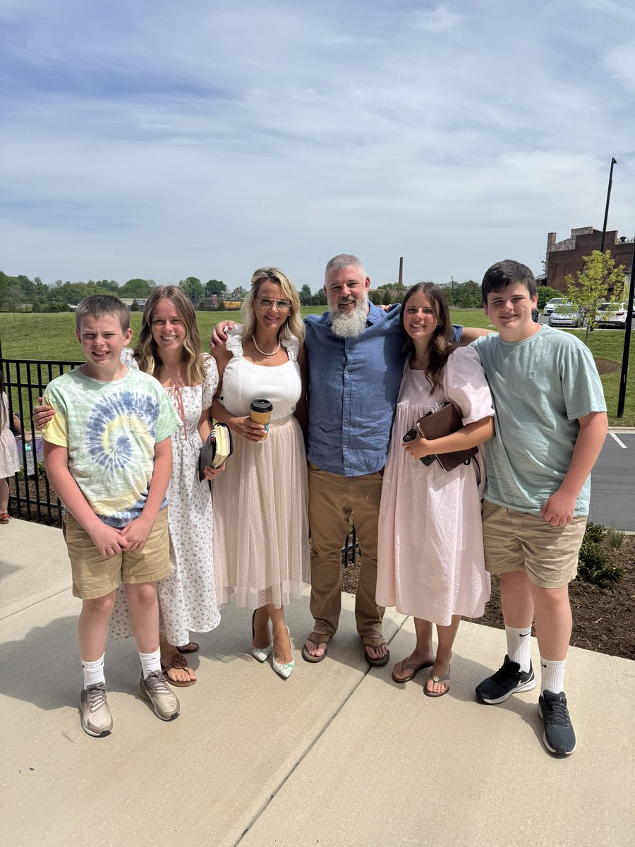 He is risen! ✝️ Happy Easter!