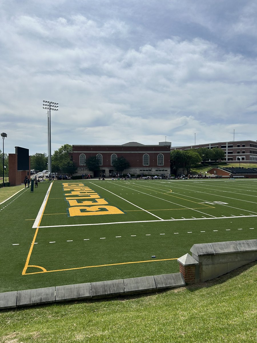 cadehebert123's tweet image. Had a fun time at the college coaches showcase camp yesterday at Belhaven University. I was able to learn many new things during this camp and talked to a lot of college coaches
During 7on7 I allowed 0 completions