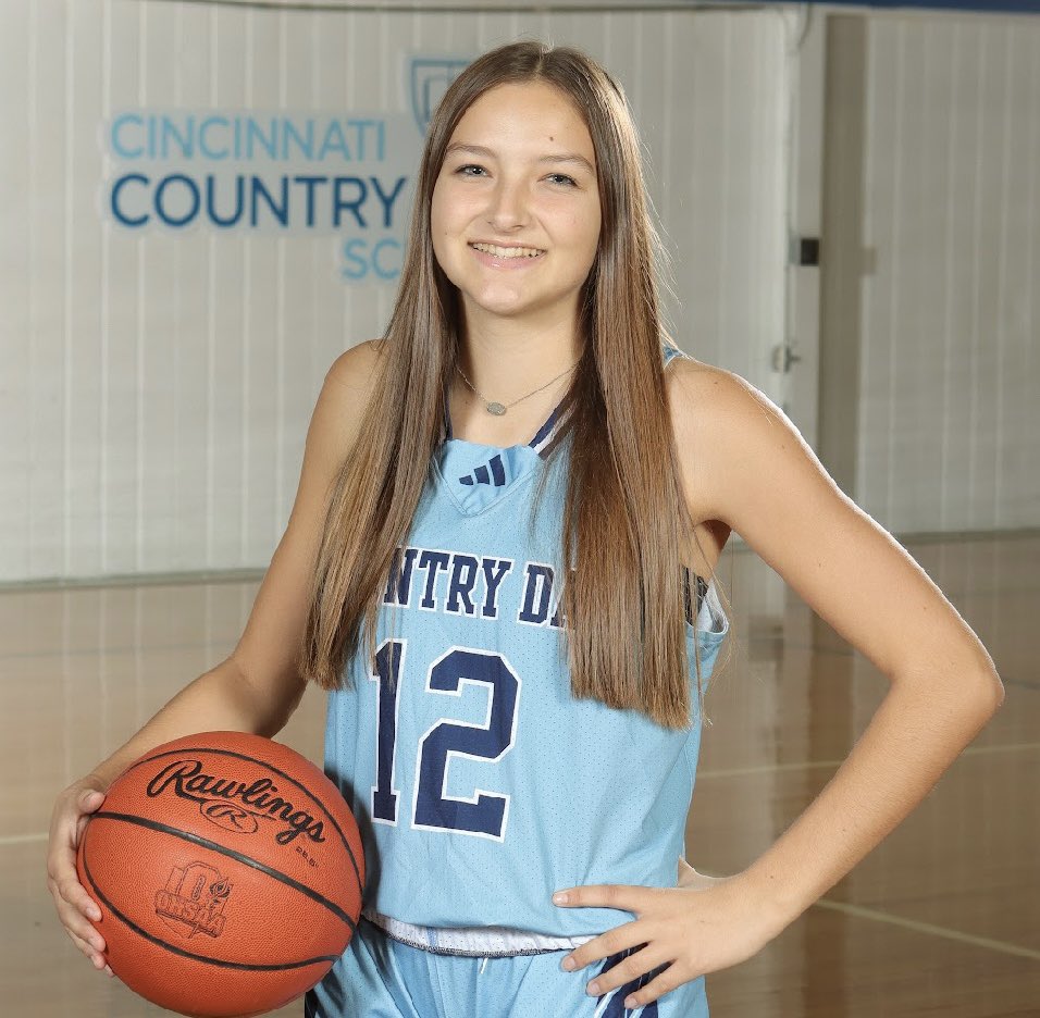 The Cincinnati Enquirer All-City Basketball awards were announced this weekend. Congrats to Bryce Snell, Elijah Guttman, and Nicole Hardesty on earning all-city. 

Bryce Snell - Player of the Year

Elijah Guttman - 2nd Team

Nicole Hardesty - Honorable Mention