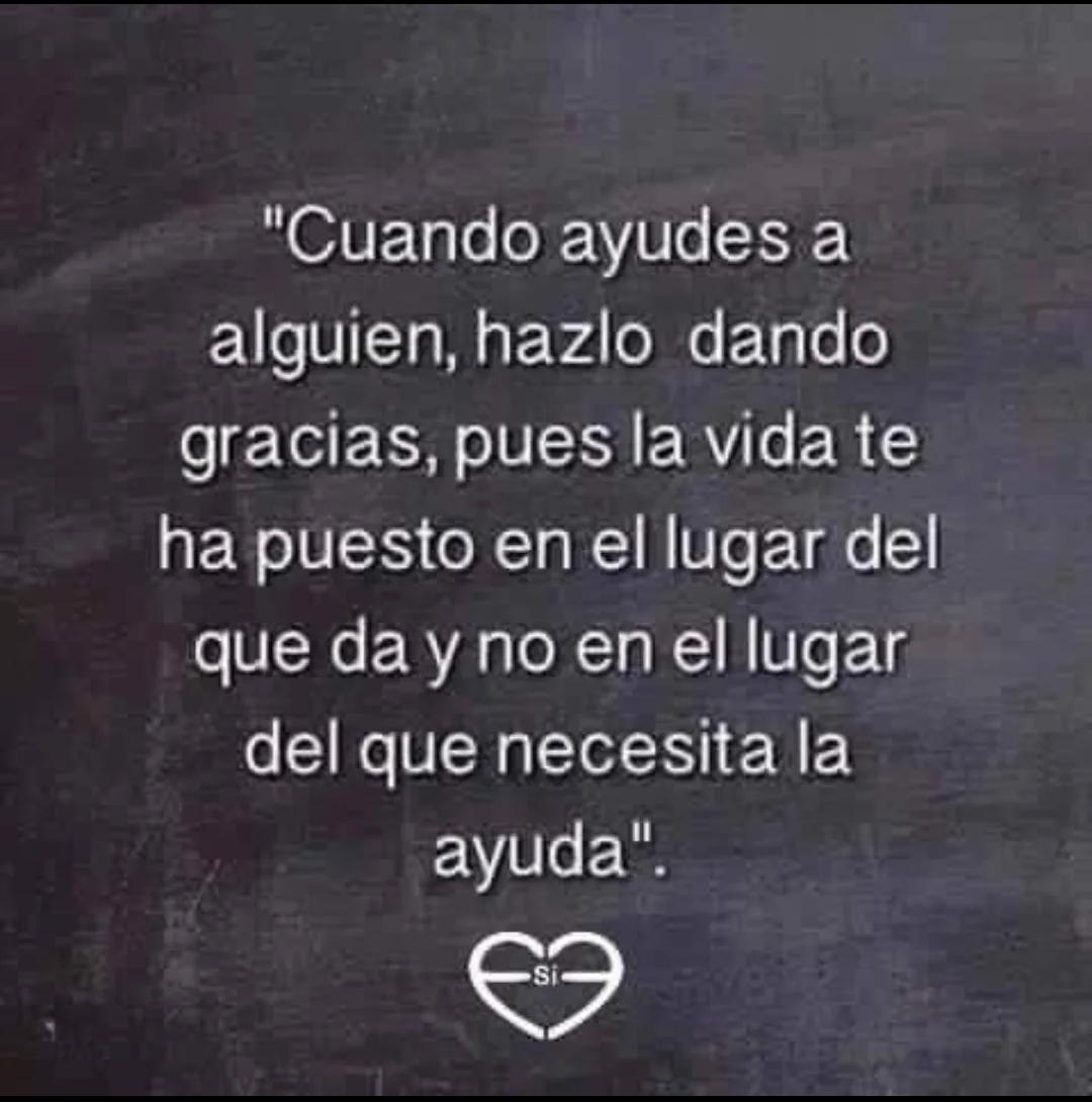 Da gracias a Dios, pues eres quien ayuda 🙏🏻🙏🏻🙏🏻