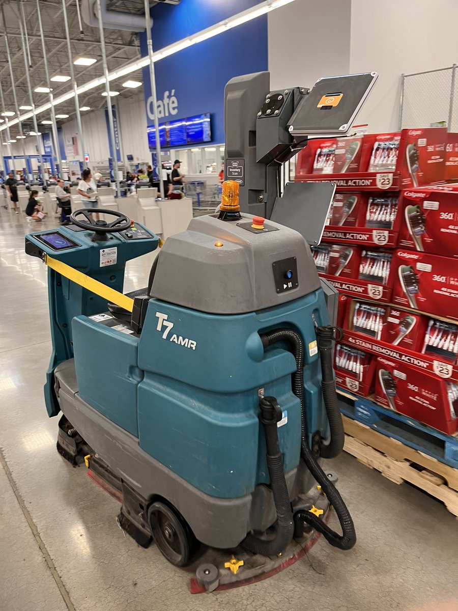 Sri D (@dosadhokla) on Twitter photo This machine <a href="/SamsClub/">Sam’s Club</a> does two jobs. Constantly check inventory, clean the floor of the warehouse, automatically. That is 2 cleaners & 6 stock checkers job gone. No call off.No Time off. No Vacation. That is the future. Accept it. No more labor intensive work. This machine <a href="/SamsClub/">Sam’s Club</a> does two jobs. Constantly check inventory, clean the floor of the warehouse, automatically. That is 2 cleaners & 6 stock checkers job gone. No call off.No Time off. No Vacation. That is the future. Accept it. No more labor intensive work.