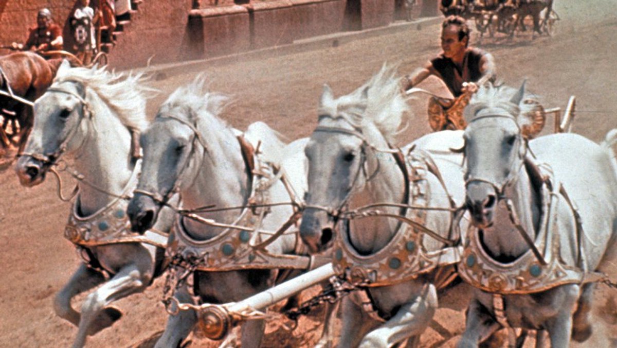 Roybattyforever's tweet image. "Ben-Hur"(1959) es la película perfecta para ver en Semana Santa. 

La obra maestra de William Wyler es un viaje épico plagado de momentos que han pasado a la historia del cine.

Acompáñame en este hilo con anécdotas interesantes de este tour de force cinematográfico.