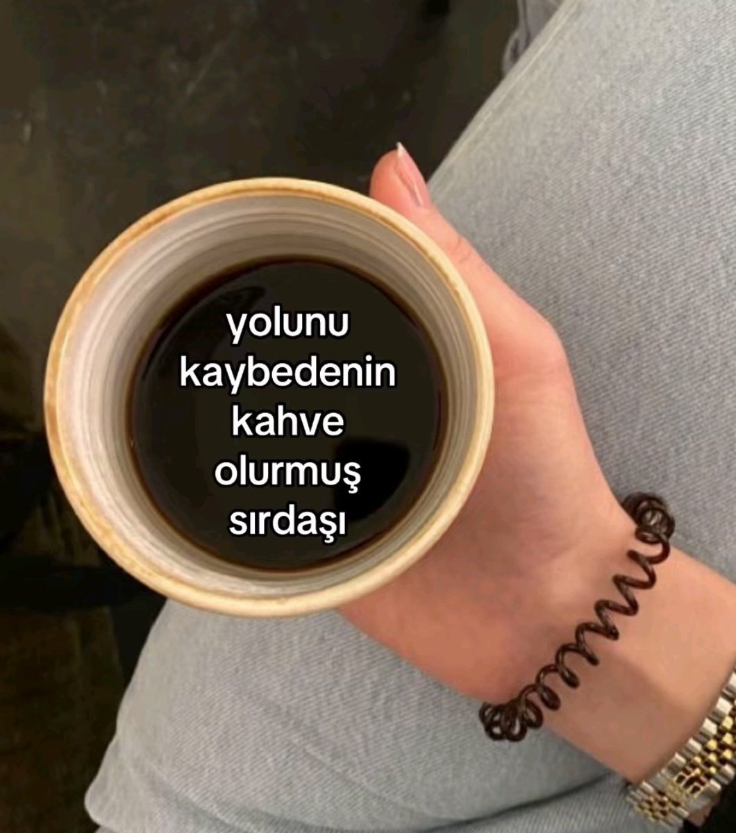 sinem (@kimbusnem) on Twitter photo 