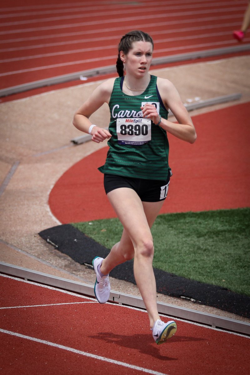 CarrollCXC's tweet photo. Congratulations to senior Elizabeth Smits on her regional performances! A four-year varsity runner, Elizabeth has helped lead our cross country teams to two state runner-up finishes and four NXN appearances. She also earned a spot in Carroll’s all-time top 10 for the 3200m. https://t.co/mohMgb5mB7