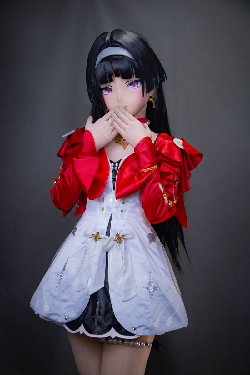 就让这首歌，献给这个世界～

🎭：<a href="/Power_9567/">抛瓦！</a> 
📸：<a href="/HANABI121C/">烟花三月</a> 
#zenlesszonezero 
#AstraYao 
#kigurumi
