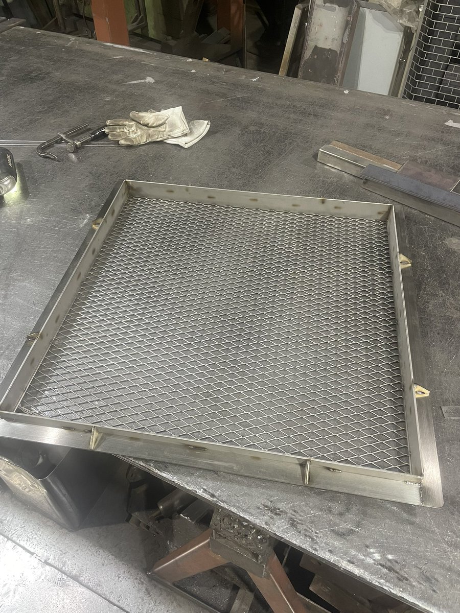 網もオーダーメイド出来ますし、 ふるいも作成出来るそうです😉