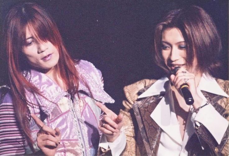 __I_Miko___'s tweet photo. 今日は、
🕯️Malice Mizerの日🕯️
 #GACK @GACKT @GACKT_Secretary https://t.co/icxHiSvjVr
