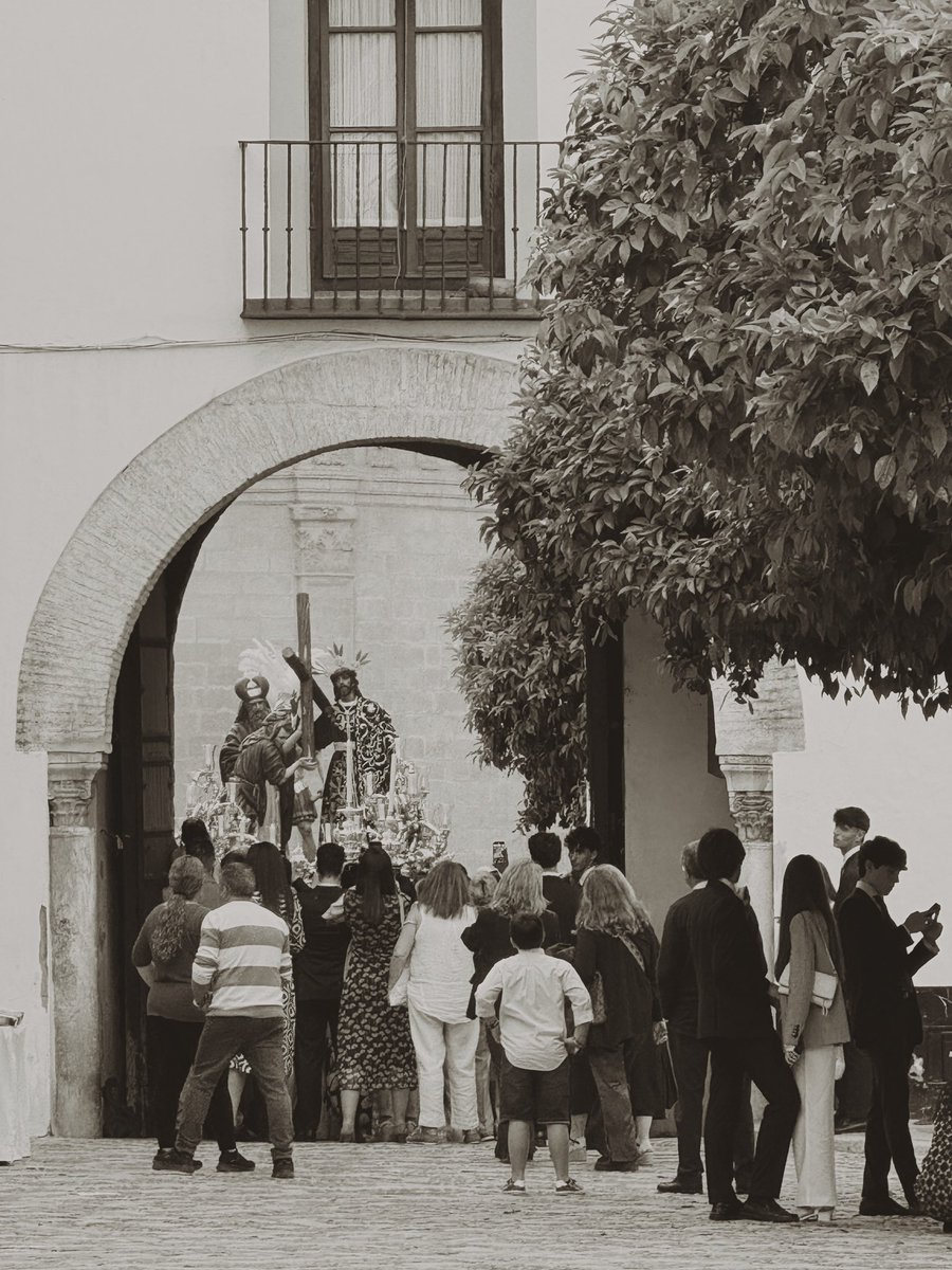 eelenam9's tweet photo. @pasiondesevilla https://t.co/6MiuOyOe16