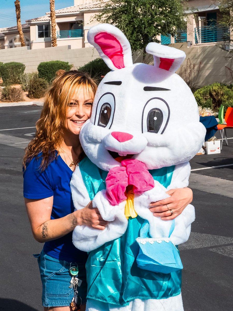 ForRecovery's tweet image. Good morning! Wishing all who celebrate a happy Easter Sunday. Our outreach team joined other cause inspired organizations at Lutheran Social Services’ Easter Experience for some family-friendly fun and resource sharing with our neighbors.

#LasVegas #Nevada #ForRecovery…